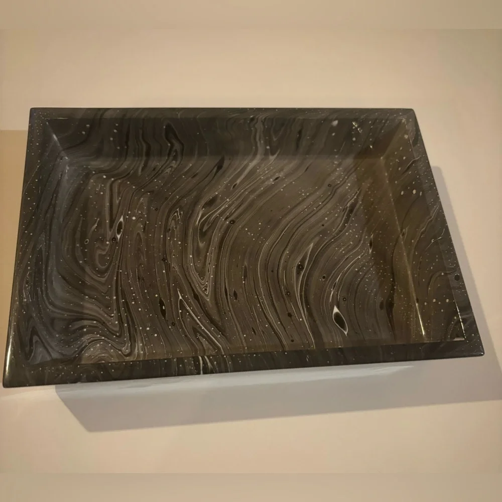Pigeon & Poodle Gray Black Marble Lacquered Wood Soap Dish